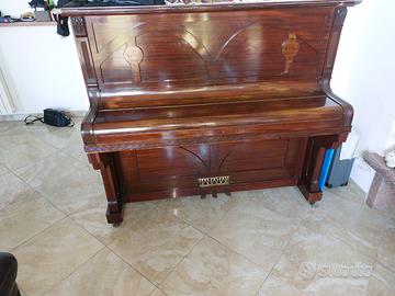 Pianoforte verticale