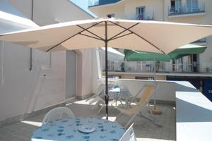 A 20 mt dal mare con ampia terrazza