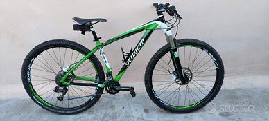 bicicletta MTB Specialized misura 29