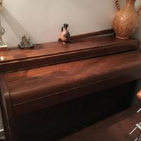 pianoforte verticale 