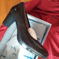 Decolletè nere Melluso vera pelle. NUOVE