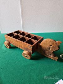 Carretto cavallo in legno vintage con scomparti