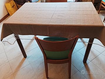 Tavolo allungabile in legno massello