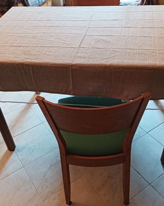 Tavolo allungabile in legno massello