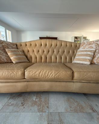 Divano mod. Chesterlfield