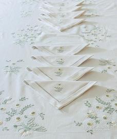 Tovaglia Ricamo a Mano Camomilla