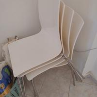 Sedie bianche 
