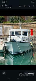 Barca cabinata pilotina Diesel linea d asse