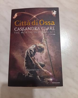 Libro The Mortal Instruments - Città di Ossa