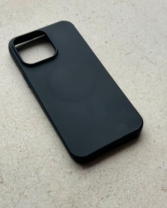 Cover iPhone 15 Pro Max Silicon Nero Magsafe Nuovo