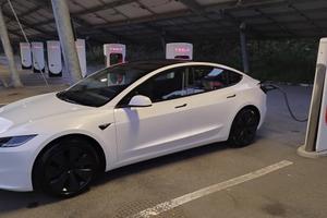 tesla model 3 highiland premium 