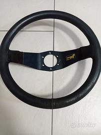 volante per auto sportiva 