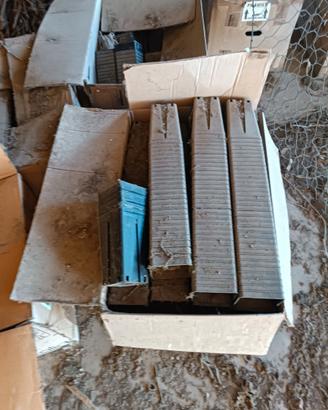 Vasetti vivaio profondi (oltre 2500 pezzi) blocco