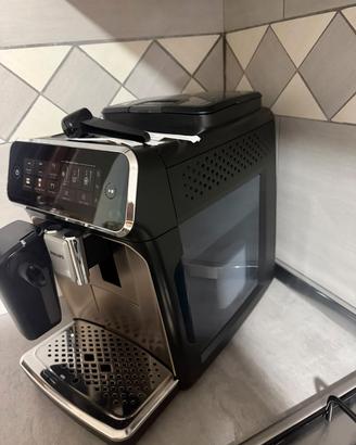 macchina caffè con macinino