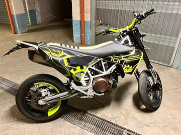 Husqvarna 701 SM
