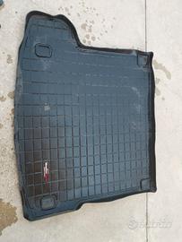 Vasca protezione baule Range Rover Velar