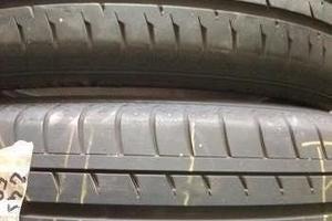 Coppia di pneumatici usati 245 50 18 continental