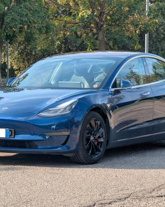 Tesla Model 3 Performance Dual Motor awd