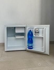Frigo da campeggio o ufficio