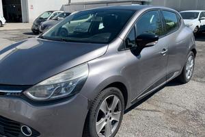 Renault Clio 1.2 ok neopatentati km 44.000