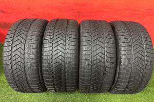 245 40 18 Gomme Invernali 95-99 Pirelli 245 40 18