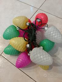 luci di Natale a pigna