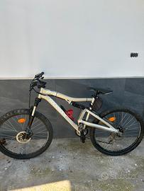 Bici rockrider 6.3