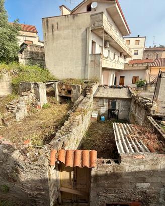 Abitazione semi indipendente su due livelli