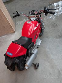 Moto Peg Perego bambino 