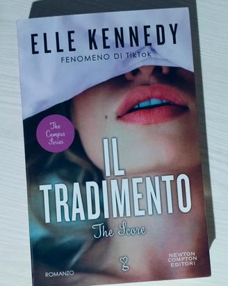 "il tradimento"di Elle Kennedy 