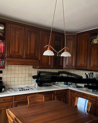 Cucina legno, top in marmo