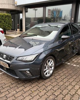 SEAT Ibiza 1.0 ecotsi FR 110cv dsg DANNEGGIATA
