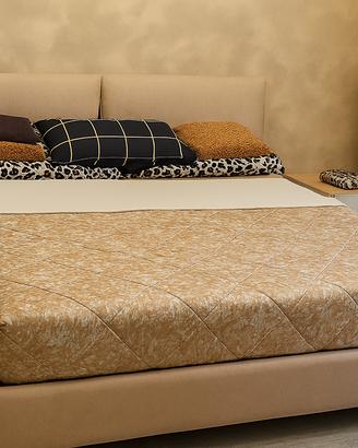 Letto matrimoniale imbottito