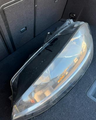 Faro sx golf 7.5 restayling 2017