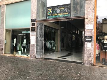 Locale (commerciale / ufficio)