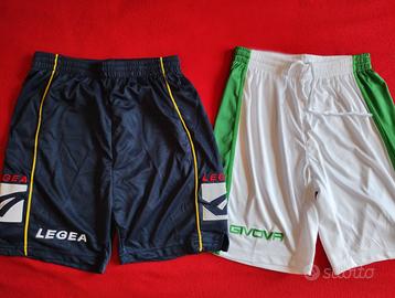 2 shorts bambino 10-12 anni