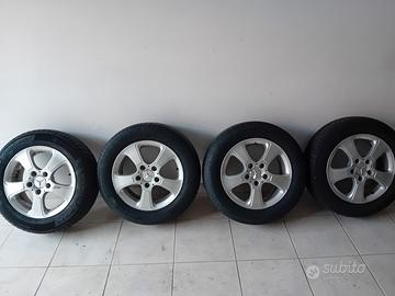 Gomme 4 stagioni 