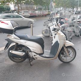 Honda SH 300 - 2009