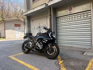 Suzuki gax r 750