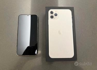iPhone 11 Pro Max (64 GB)