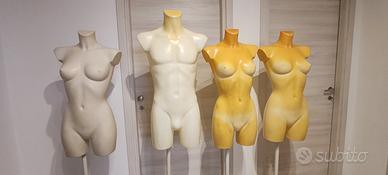 Manichini mezzo busto con base