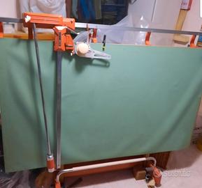Tavolo da disegno con tecnigrafo (marca Zucor)