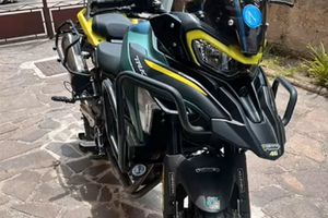 Benelli trk 702 x