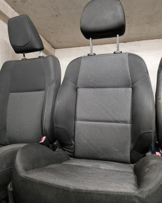 Sedile anteriore dx PEUGEOT 207 del 2009