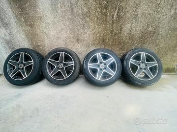 Set gomme e cerchi in lega Mercedes