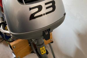 Motore fuoribordo Honda 2.3 HP - pari al nuovo