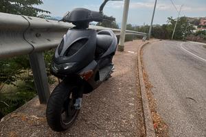 Aprilia sr50
