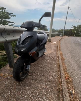 Aprilia sr50