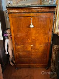 Antico secretaire