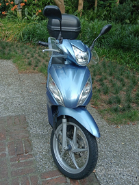 Honda Vision 50 azzurro - 2014